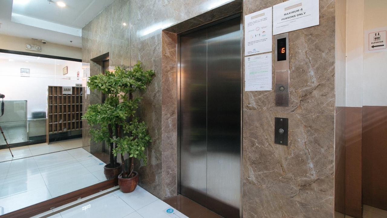 Reddoorz Plus @ Kamuning Ciudad Quezon Exterior foto