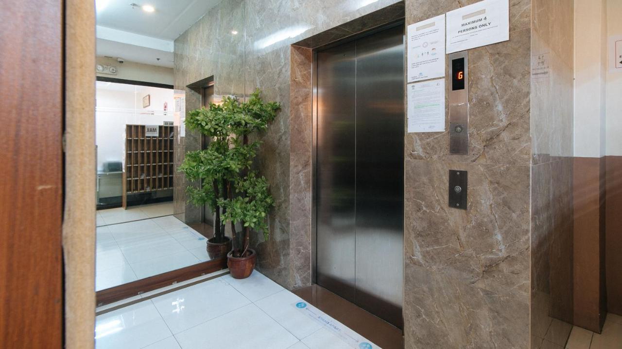 Reddoorz Plus @ Kamuning Ciudad Quezon Exterior foto